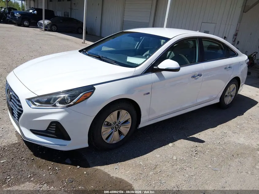 2018 HYUNDAI SONATA HYBRID SE