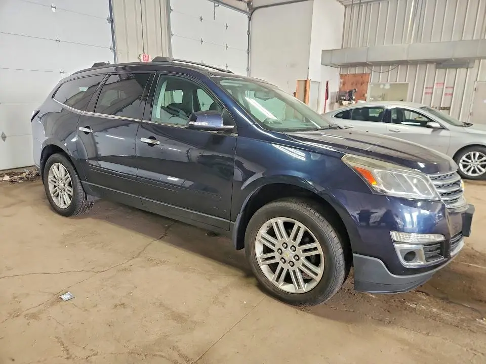 2015 CHEVROLET TRAVERSE LT  