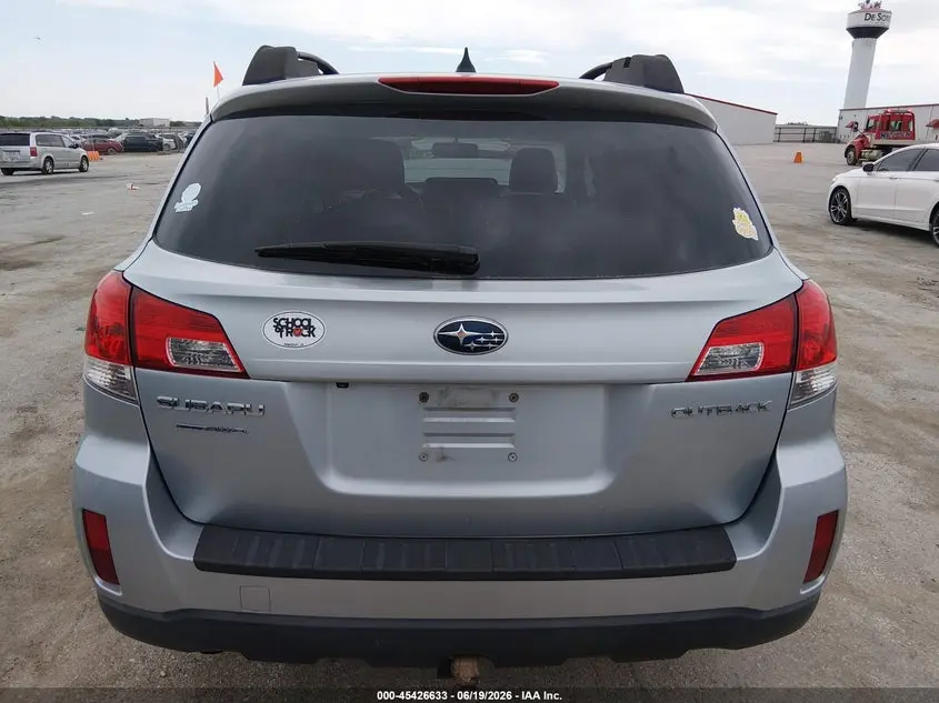 2013 SUBARU OUTBACK 2.5I LIMITED