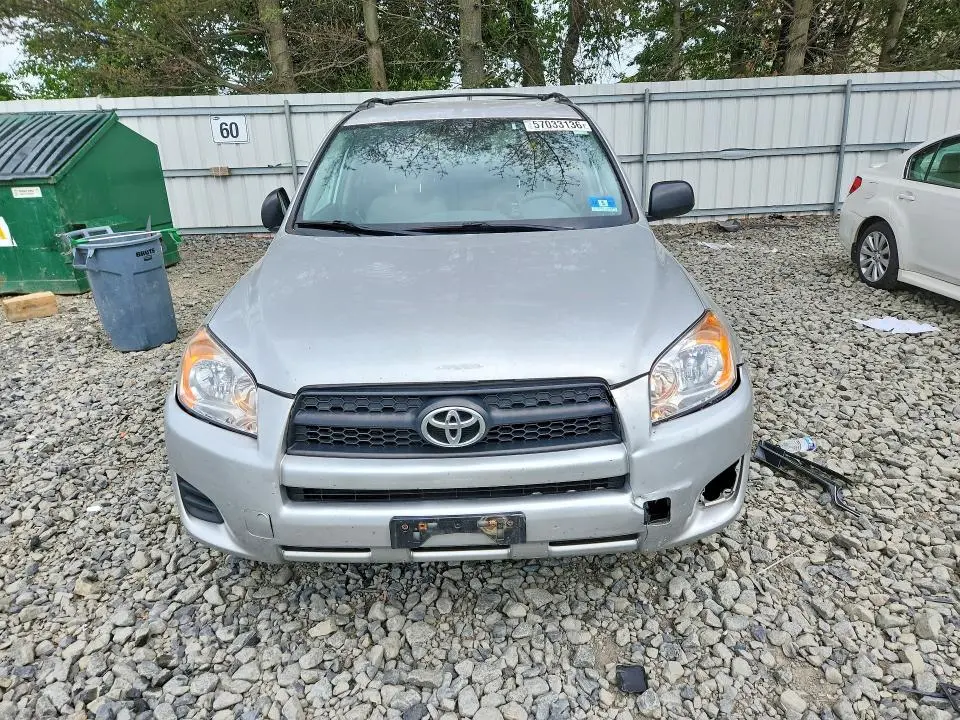 2012 TOYOTA RAV4 BASE  