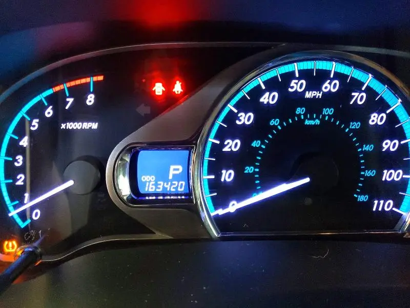 2014 TOYOTA SIENNA XLE 7-PASSENGER  