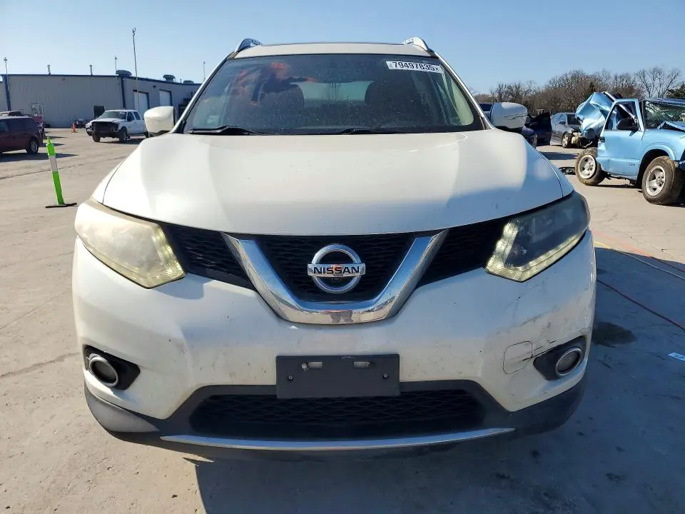 2015 NISSAN ROGUE SV  