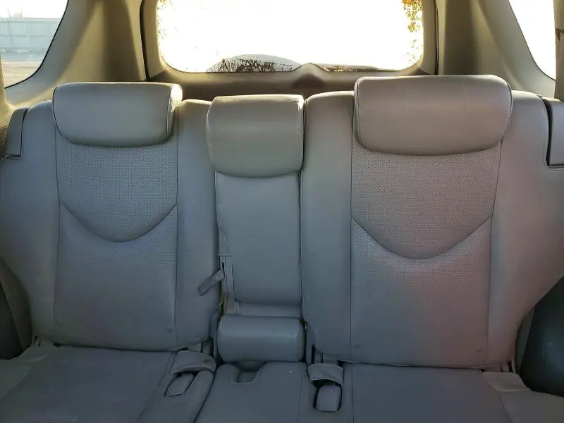 2010 TOYOTA RAV4 LIMITED  