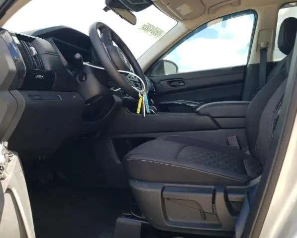 2024 NISSAN PATHFINDER S  