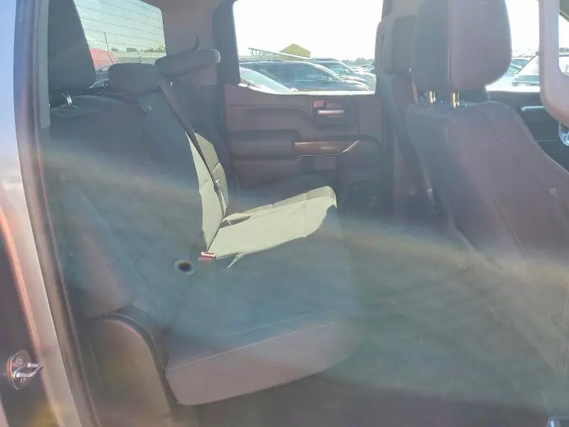 2020 GMC SIERRA K1500 SLE  