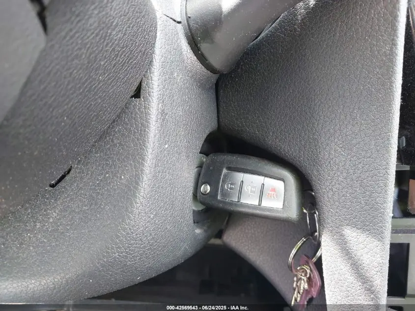 2017 NISSAN ROGUE S