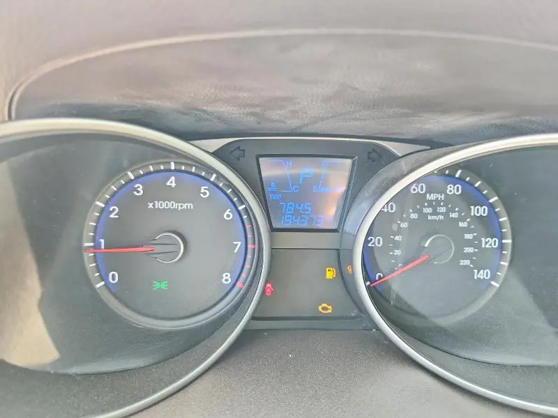 2012 HYUNDAI TUCSON GLS  