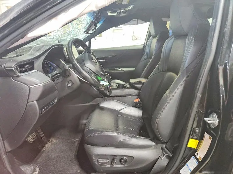 2021 TOYOTA VENZA LIMITED  