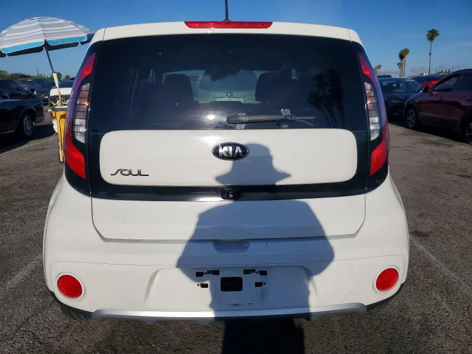 2017 KIA SOUL +  