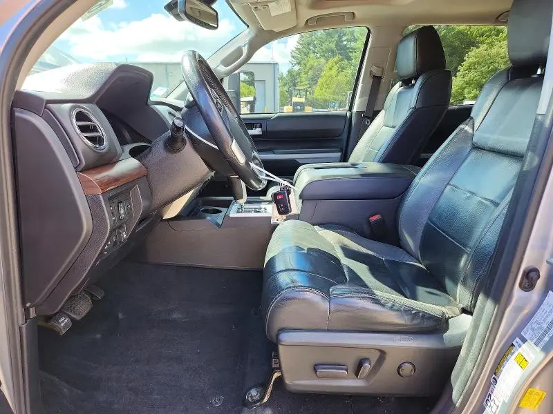 2020 TOYOTA TUNDRA CREWMAX LIMITED  