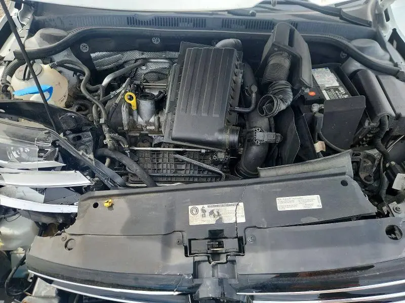 2017 VOLKSWAGEN JETTA SE  