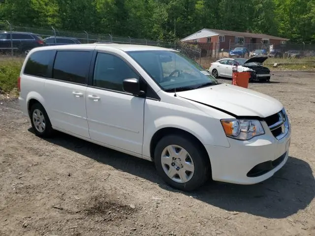 2013 DODGE GRAND CARAVAN SE  