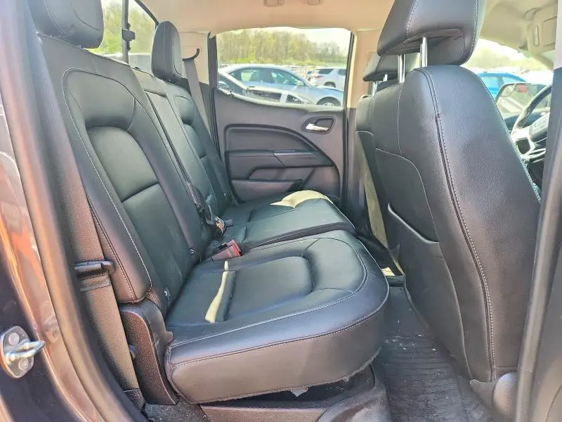 2017 GMC CANYON SLT  