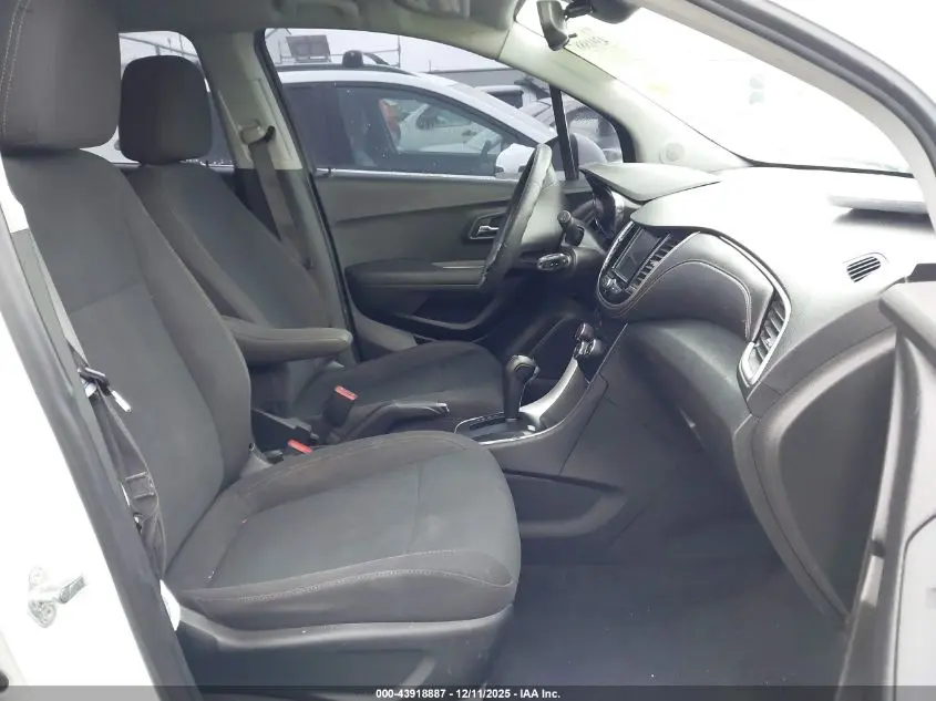 2019 CHEVROLET TRAX LS