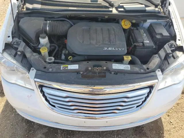 2016 CHRYSLER TOWN & COUNTRY TOURING  