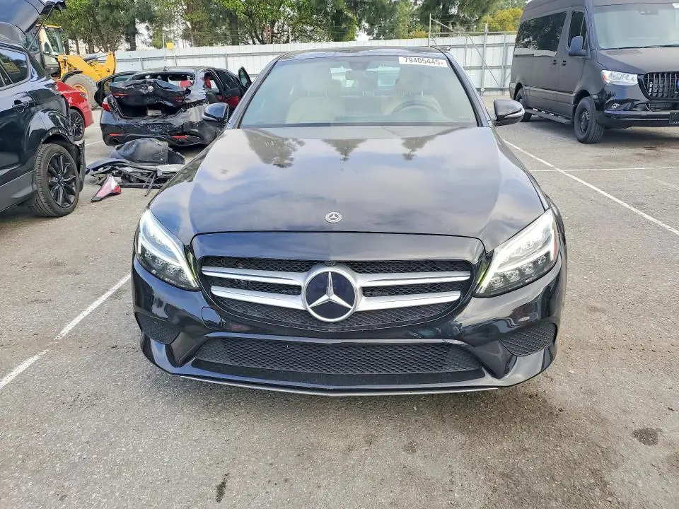 2019 MERCEDES-BENZ C 300  