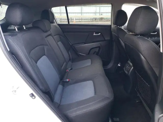 2016 KIA SPORTAGE LX  