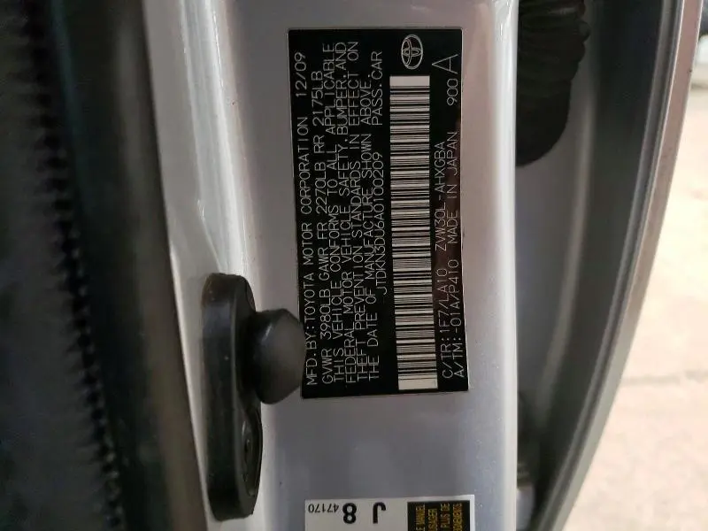 2010 TOYOTA PRIUS IV  