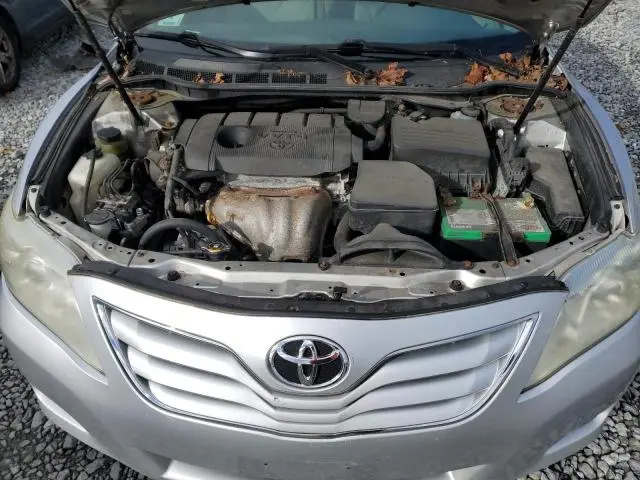 2011 TOYOTA CAMRY BASE  