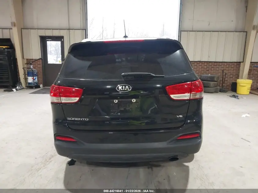 2017 KIA SORENTO 3.3L LX