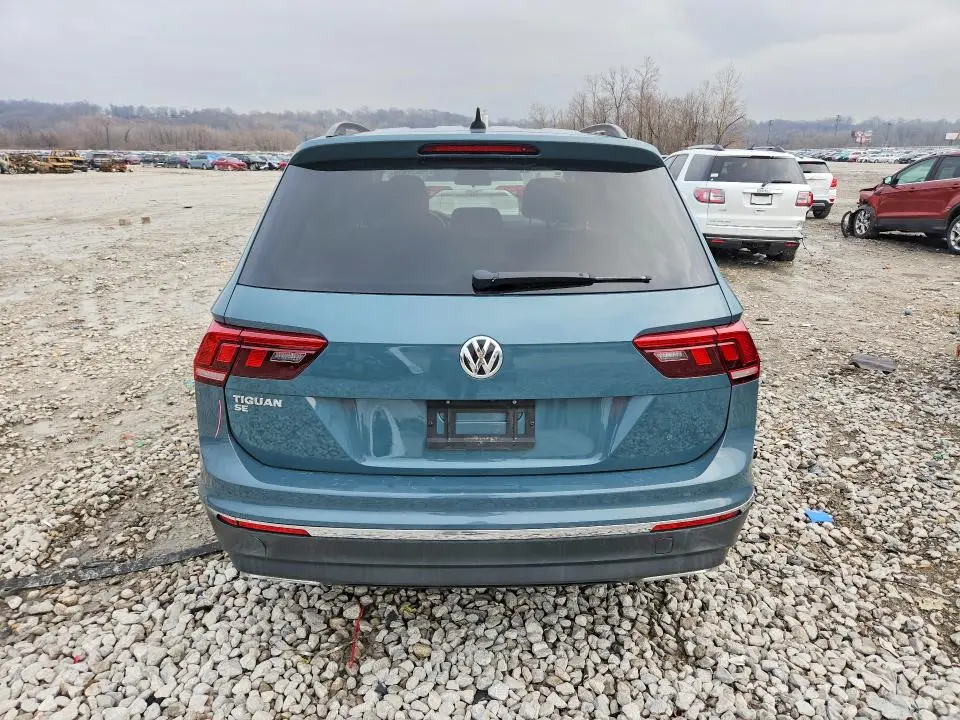 2020 VOLKSWAGEN TIGUAN SE  