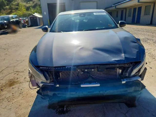 2024 NISSAN ALTIMA SV  