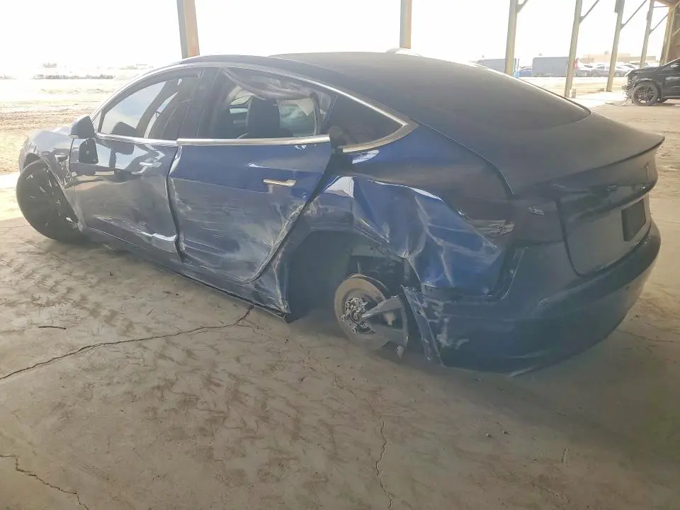 2019 TESLA MODEL 3   