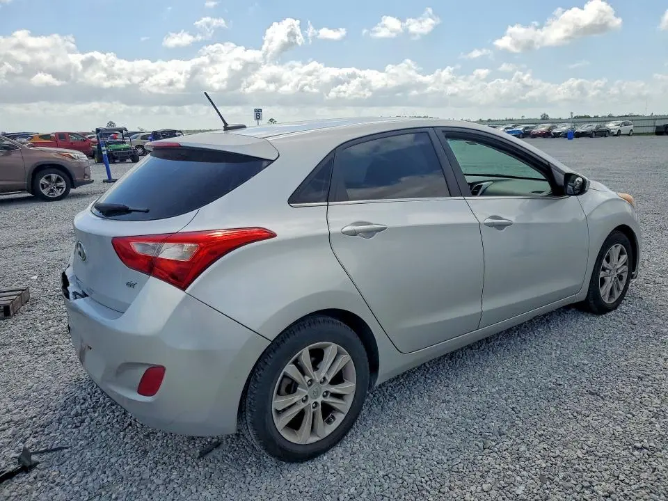 2014 HYUNDAI ELANTRA GT BASE  