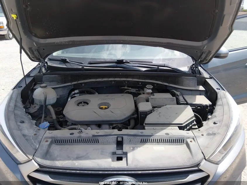2018 HYUNDAI TUCSON SE