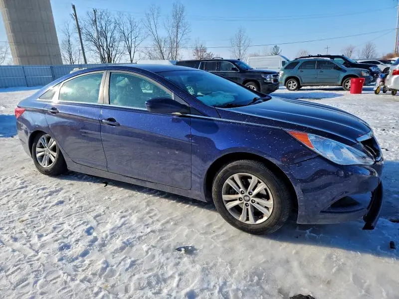 2011 HYUNDAI SONATA GLS  