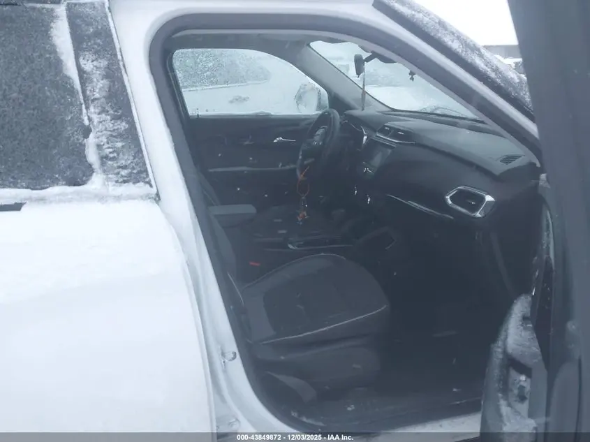 2022 CHEVROLET TRAILBLAZER AWD LT