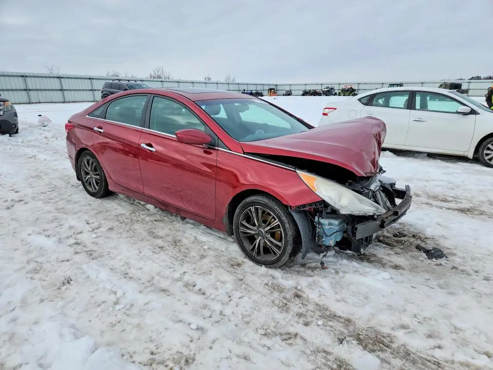 2013 HYUNDAI SONATA SE  