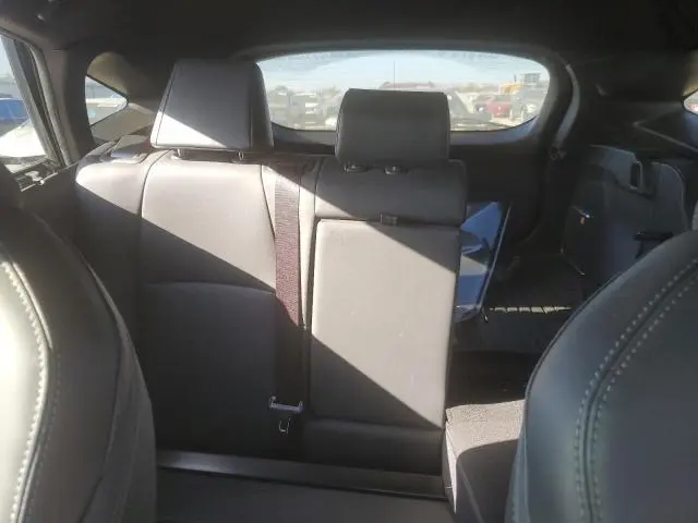 2023 TOYOTA VENZA LE  