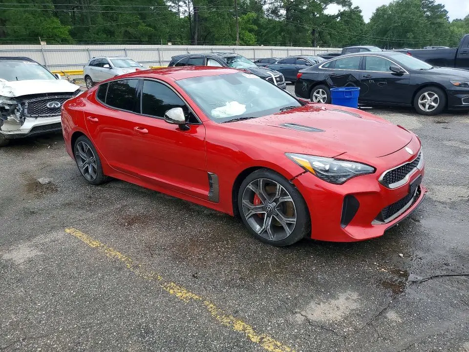 2019 KIA STINGER GT  