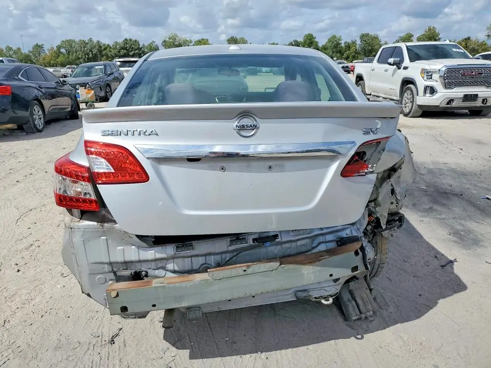 2015 NISSAN SENTRA SV  
