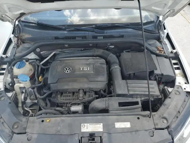 2016 VOLKSWAGEN JETTA SEL  