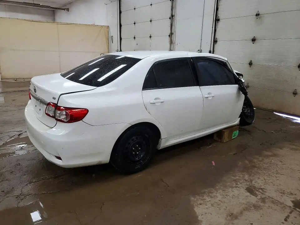 2012 TOYOTA COROLLA LE  