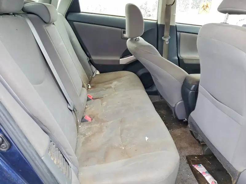 2014 TOYOTA PRIUS THREE  