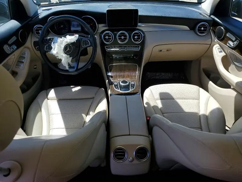2019 MERCEDES-BENZ GLC 300 4MATIC  