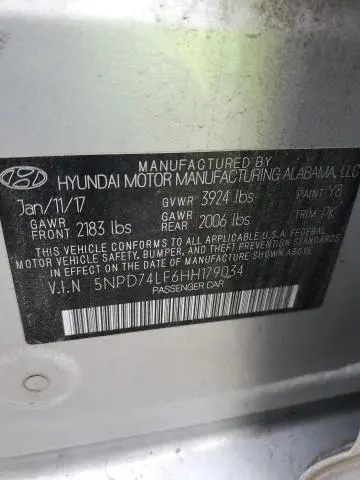 2017 HYUNDAI ELANTRA SE  