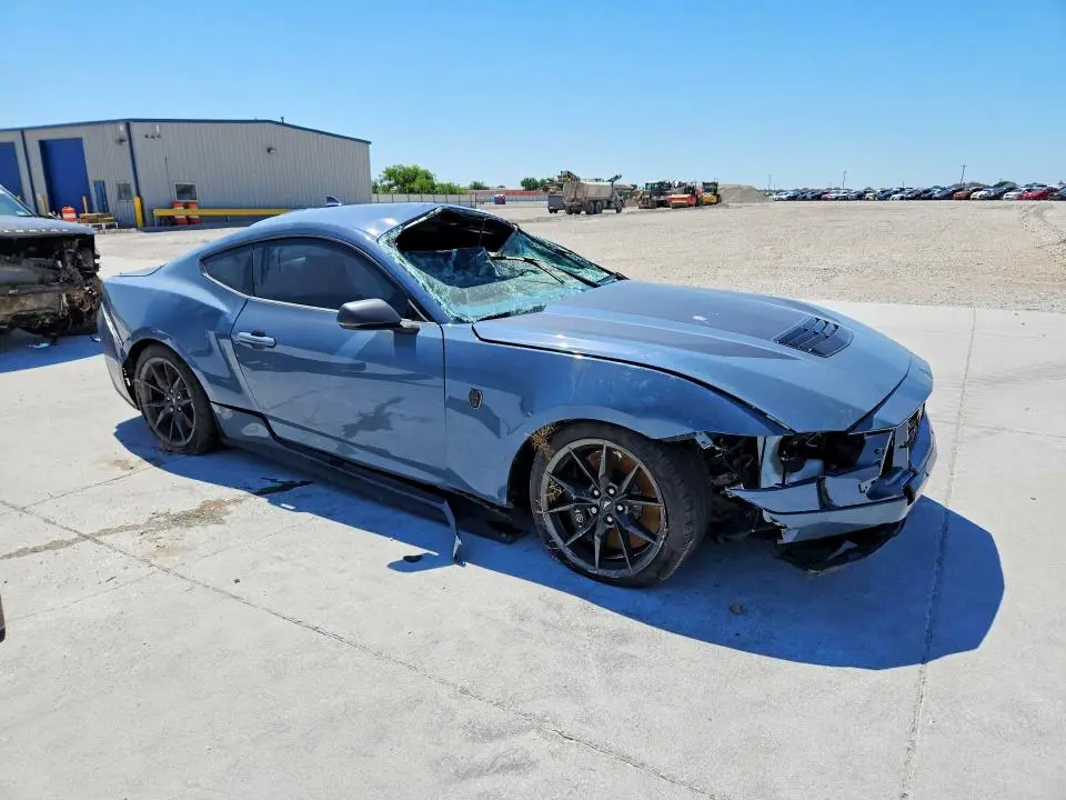 2024 FORD MUSTANG DARK HORSE  