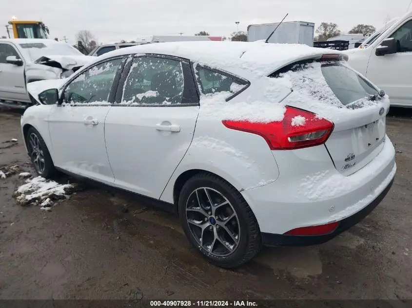 2017 FORD FOCUS SEL