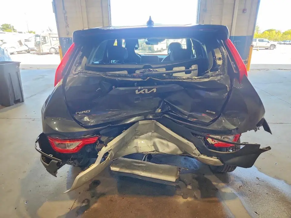 2026 KIA NIRO LX  