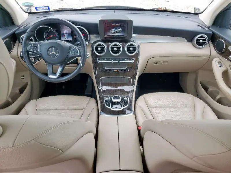 2018 MERCEDES-BENZ GLC 300  