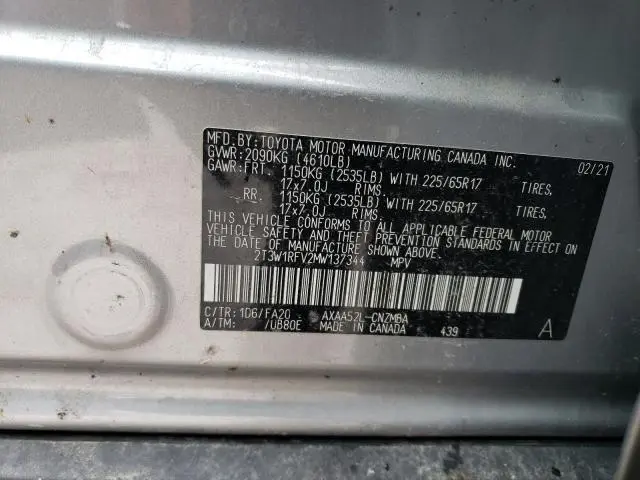 2021 TOYOTA RAV4 XLE  