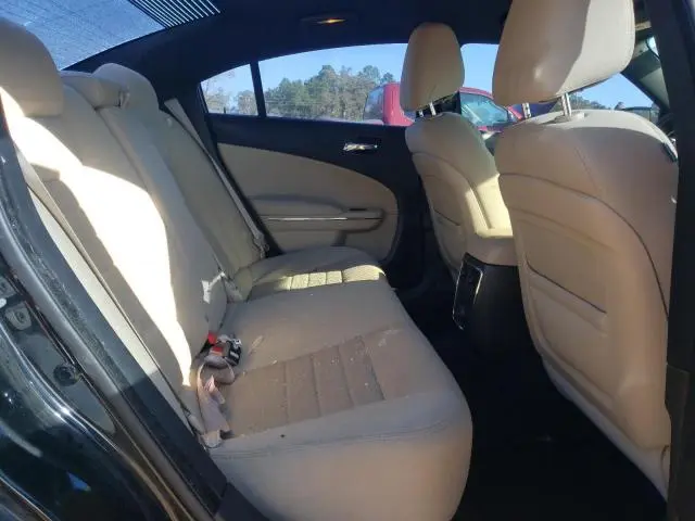 2014 DODGE CHARGER SE  