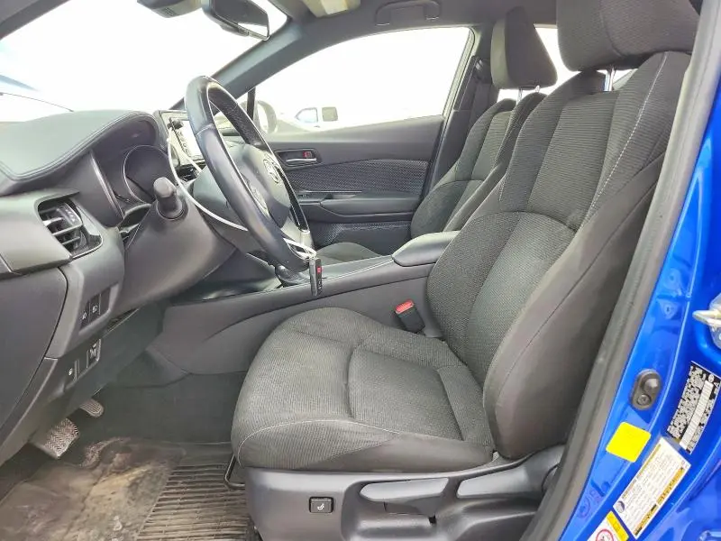 2018 TOYOTA C-HR XLE  