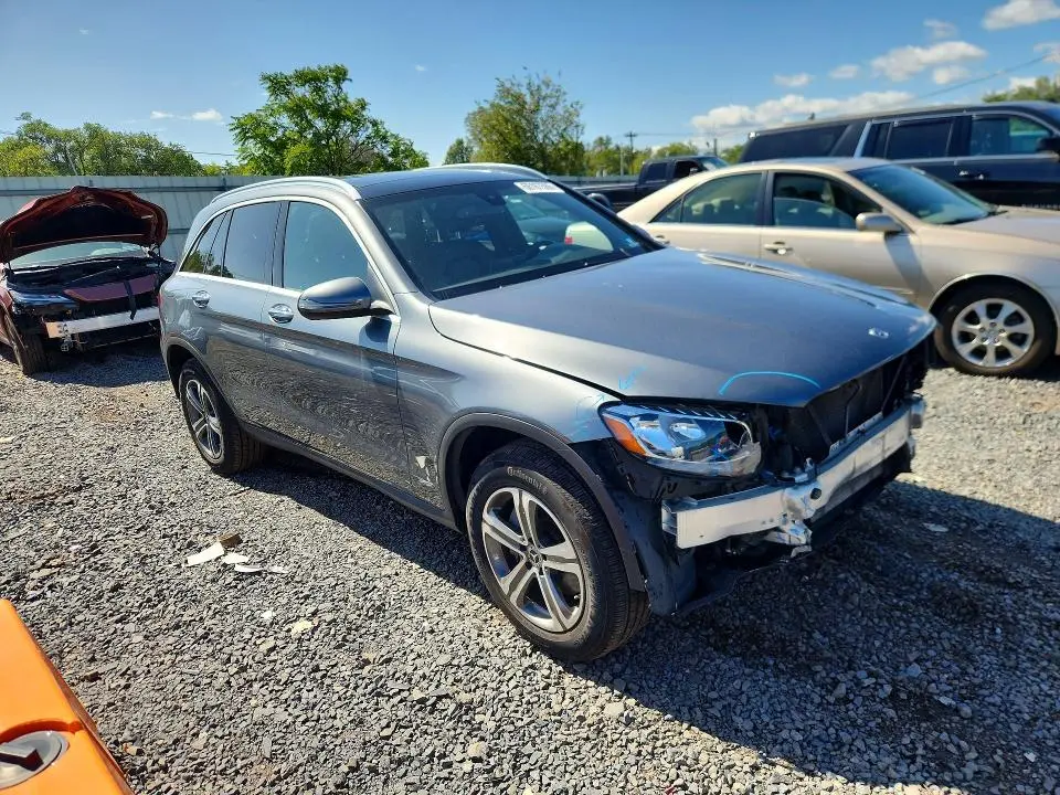2019 MERCEDES-BENZ GLC 300 4MATIC  