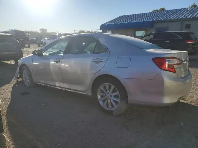 2014 TOYOTA CAMRY SE  