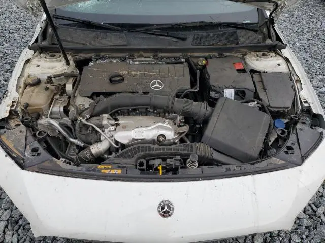 2019 MERCEDES-BENZ A 220  